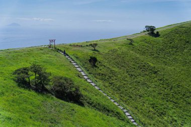 Mt. Omuro on the Izu Peninsula - From the summit, you can overlook Mt. Fuji in the distance  