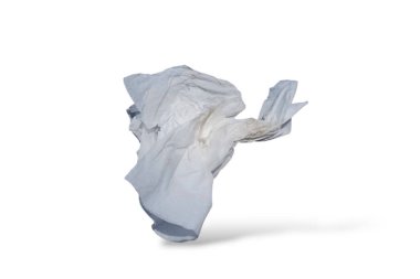 Beyaz arkaplanda beyaz kumaş izole edildi