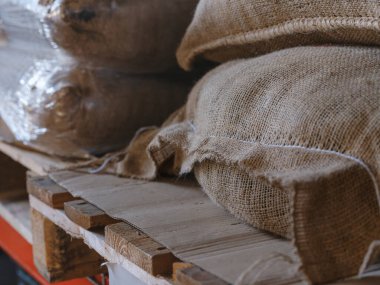 Çuval Kahve Çuvalları Tahta Palette