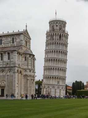 Eğik Pisa Kulesi, İtalya