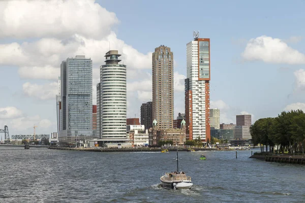 Вид Порт Роттердама Горизонт Города Современной Архитектурой Роттердам Нидерланды — стоковое фото
