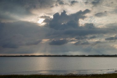 Denizde gün batımı