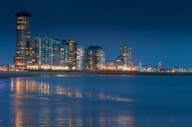 Hollanda 'da gece vakti Vlissingen Zeeland
