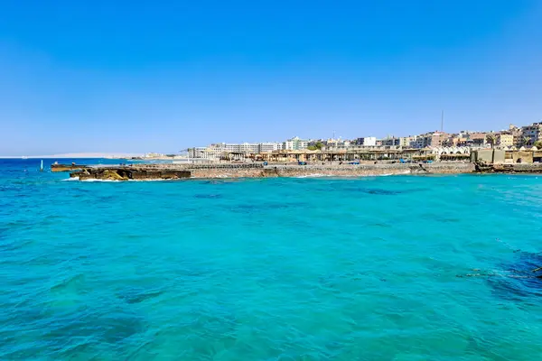 Deniz manzarası ve Hurghada şehri