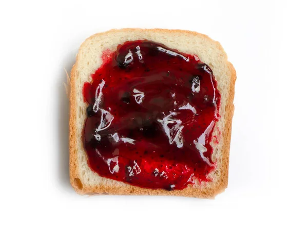 Brot Mit Erdbeermarmelade Isoliert Auf Weißem Hintergrund — Stockfoto