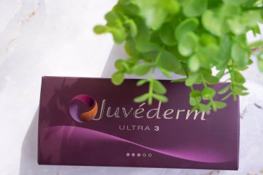 25 Şubat 2022 Ukrayna 'nın Kyiv şehri Juvederm şirketinden.