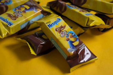 3 Aralık 2022 Ukrayna 'nın Kyiv kenti Nesquik' in çikolatalı tatlıları