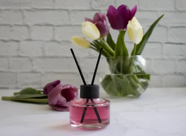 Perfumy Dla Domu Kwiat Tulipana — Zdjęcie stockowe