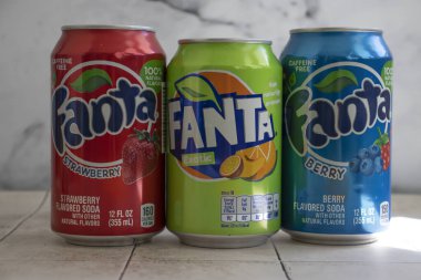 14 Ağustos 2023 Ukrayna şehri Kyiv demir konserve Fanta