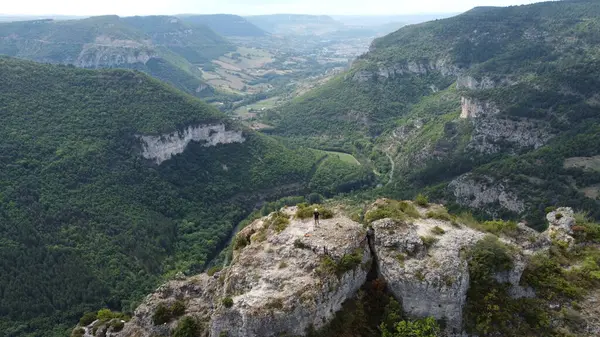 Dağların güzel manzarası. Seyahat