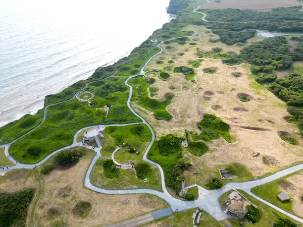 Point du Hoc, Fransa 'daki sığınak ve bomba kraterlerinin hava görüntüsü