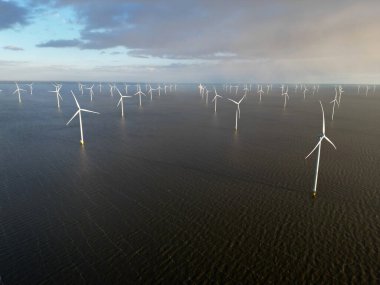 Açık deniz rüzgar parkı, Breezanddijk, Hollanda