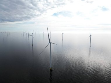 Açık deniz rüzgar parkı, Breezanddijk, Hollanda