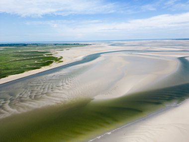 Le Crotoy, Fransa yakınlarındaki Somme Körfezi 'nin havadan görünüşü
