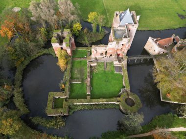 Brederode kalesinin havadan görünüşü, Hollanda