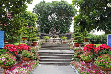 Ho Chi Minh Şehri, Viet Nam - 30 Ağustos 2025 - Keşiş Thich Quang Duc Anıtı (Dai tuong niem Thich Quang Duc )