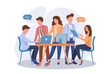 İş ekibi çalışma süreci konsepti. Ofisteki insanlar tartışıyorlar ve beyin fırtınası yapıyorlar.