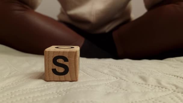 Woman Composes Word Seo Wooden Blocks Search Engine Optimization Ranking — Stok video