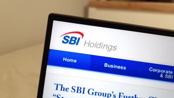 Konskie Polen April 2023 Sbi Holdings Group Website Van Financiële — Stockvideo