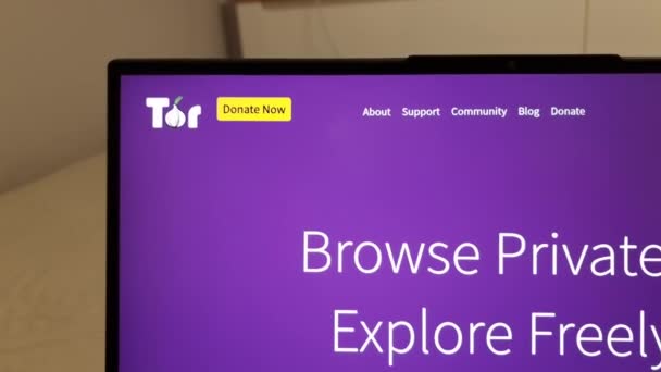 Konskie Polonya Mayıs 2023 Tor Tarayıcı Web Sitesi Dizüstü Bilgisayar — Stok video