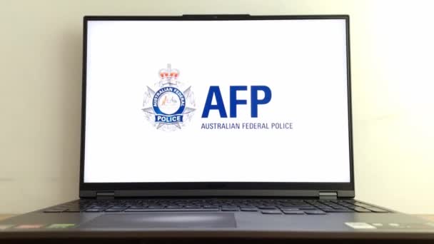 Konskie Polonya Mayıs 2023 Afp Avustralya Federal Polisi Logosu Dizüstü — Stok video