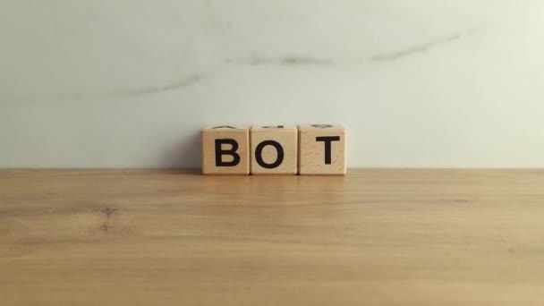 Tahta Bloklardan Kelime Robotu Teknoloji Konsepti — Stok video