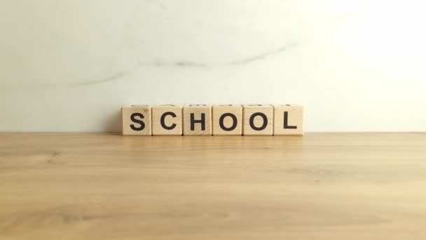 Escuela Palabras Bloques Madera Educación Concepto Conocimiento — Vídeos de Stock