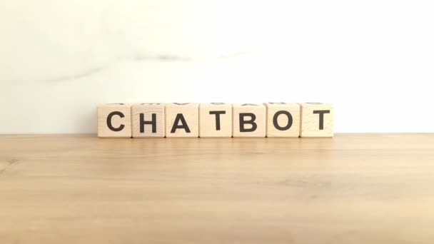 Word Chatbot Aus Holzklötzen Kundenbetreuung Konzepte Für Künstliche Intelligenz — Stockvideo