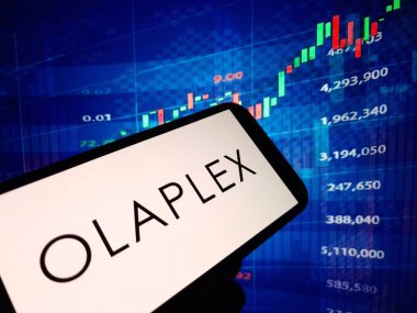 Konskie, Polonya - 24 Şubat 2024: Olaplex şirket logosu cep telefonunda sergilendi