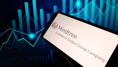 Konskie, Polonya - 16 Mart 2024: Mindtree şirket logosu cep telefonunda sergilendi