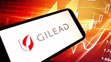 Konskie, Polonya - 12 Kasım 2024: Gilead Sciences şirket logosu cep telefonunda sergilendi
