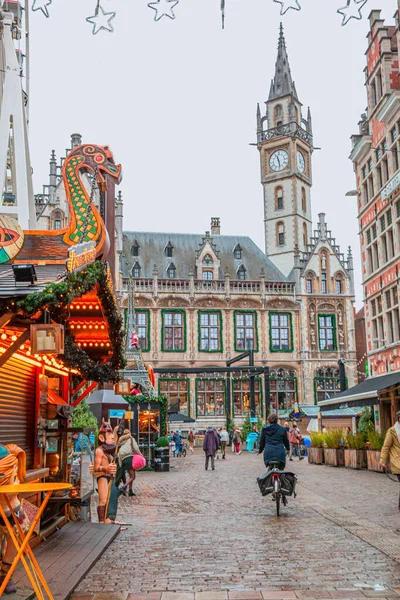 December 2019 Gent België Kerstmarkt Oude Stad Feestelijke Decoraties Verlichting — Stockfoto