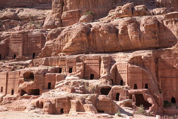 Ulica Fasad Starożytnej Petrze Park Archeologiczny Jordanii Wadi Musa Rzeźbienie — Zdjęcie stockowe