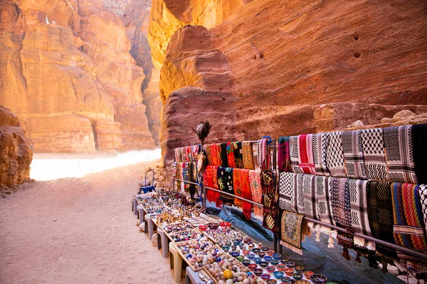 Souvenirs Orientalische Schals Petra Jordanien Wadi Musa Sehr Schöne Lokale — Stockfoto