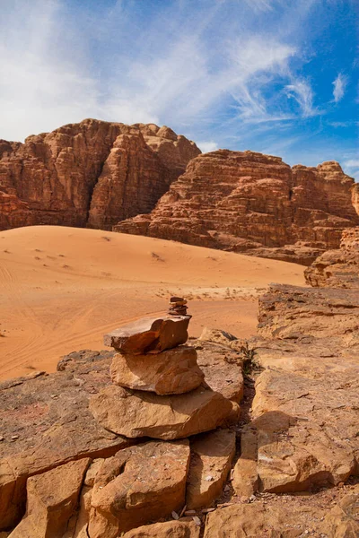 Wadi Rum Woestijn Jordanië Rood Oranje Zand Mars Landschap — Stockfoto