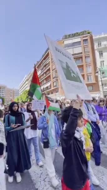 Υποστηρικτές Της Παλαιστίνης Παρελαύνουν Στο Κέντρο Της Βαλένθια Βαλένθια Ισπανία — Αρχείο Βίντεο