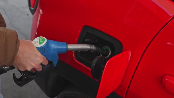 Closeup Male Hand Filling Benzine Gasoline Fuel Car Gas Station — 图库视频影像