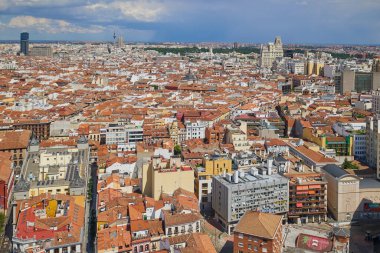 Hotel Riu 'nun çatısından Madrid' in panoramik manzarası. Madrid, İspanya - 12 Haziran 2024.