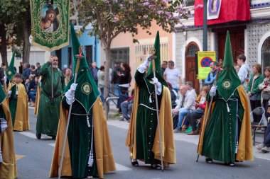 Denizcilik Kutsal Haftası Festivali (Semana Santa Marinera) sırasında Hıristiyanlık Kardeşliği. Valencia, İspanya - 19 Nisan 2025.