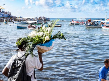 02.02.2025 Bahia de Salvador, Brezilya. Iemanja 'nın kutlaması, güçlü bir şekilde okyanusla ilişkilidir ve en sevilen tanrılardan biridir.
