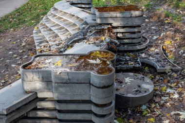 Sanatçı Kritof Kintera ve meslektaşları 20. yüzyılın ikinci yarısının önemli binalarına saygılarını sunuyorlar..