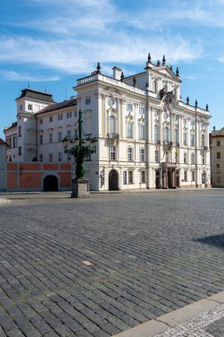 Aziz Niklas Kilisesi, aynı zamanda Aziz Niklas Kilisesi olarak da bilinir.