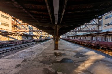Praha-ikov yük istasyonu, Çek Cumhuriyeti 'nin Prag kentindeki ikov bölgesinde bulunan bir tren istasyonu. İlk olarak 1936 yılında açıldı ve 2002 yılında faaliyetleri durduruldu..