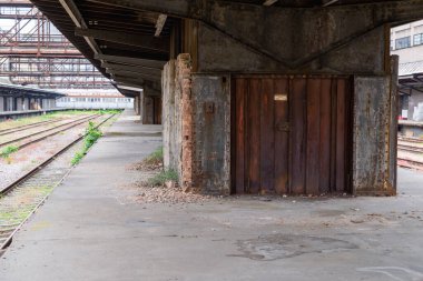 Praha-ikov yük istasyonu, Çek Cumhuriyeti 'nin Prag kentindeki ikov bölgesinde bulunan bir tren istasyonu. İlk olarak 1936 yılında açıldı ve 2002 yılında faaliyetleri durduruldu..