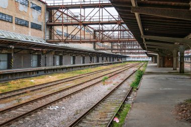 Praha-ikov yük istasyonu, Çek Cumhuriyeti 'nin Prag kentindeki ikov bölgesinde bulunan bir tren istasyonu. İlk olarak 1936 yılında açıldı ve 2002 yılında faaliyetleri durduruldu..