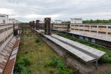 Praha-ikov nakliye istasyonu, Çek Cumhuriyeti 'nin Prag kentindeki ikov bölgesinde, eskiden demiryolu taşımacılığı için kullanılan bir tren istasyonu.. 