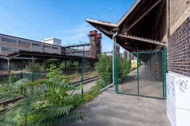 Praha-ikov nakliye istasyonu, Çek Cumhuriyeti 'nin Prag kentindeki ikov bölgesinde, eskiden demiryolu taşımacılığı için kullanılan bir tren istasyonu.. 