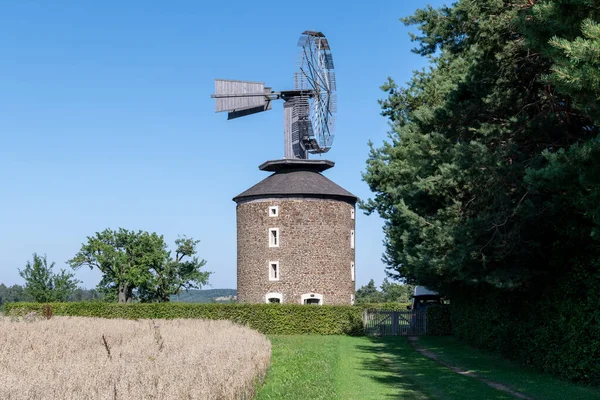 Die Windmühle Ruprechtov Ist Ein Technisches Denkmal Ruprechtov Der Tschechischen — Stockfoto