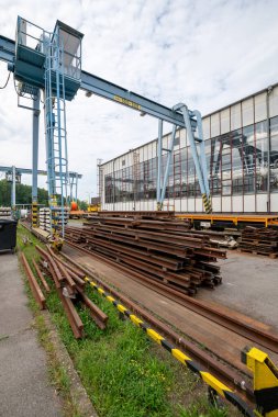 Depo Hostiva Prag metrosunun üç depolarından ikincisidir ve Prag 'ın 10..