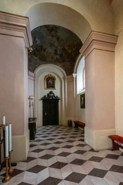 Prag-Strahov 'daki Bakire Meryem Bazilikası (İngilizce: 